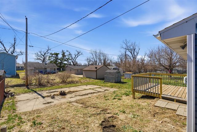 423 41st Street NE, Cedar Rapids, IA 52402