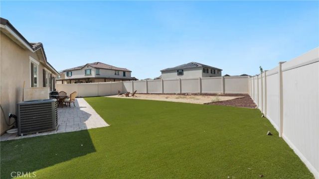750 Green Court, Perris, CA 92571