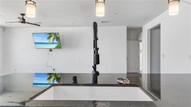 750 Green Court, Perris, CA 92571