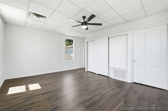 1126 Myrtle Avenue, New Albany, IN 47150