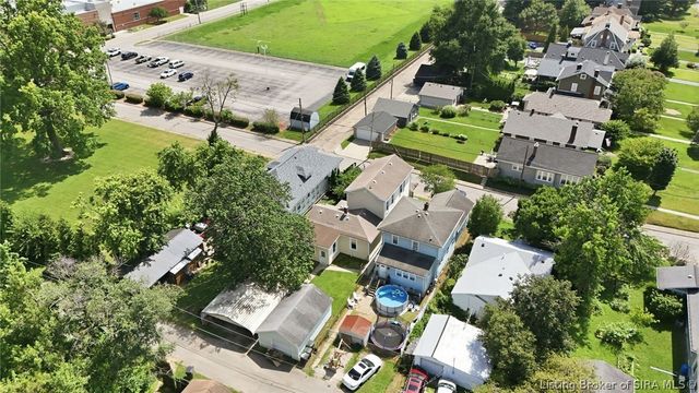 1126 Myrtle Avenue, New Albany, IN 47150