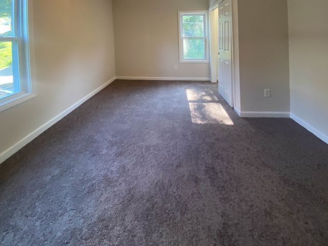 6 Carter Street, Webster, MA 01570