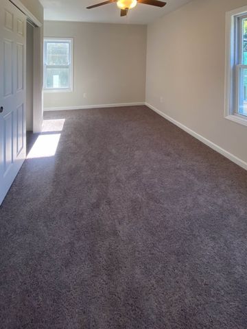 6 Carter Street, Webster, MA 01570