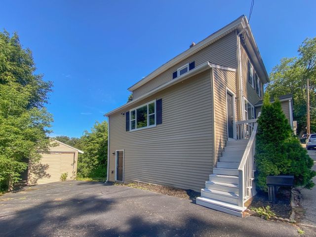 6 Carter Street, Webster, MA 01570