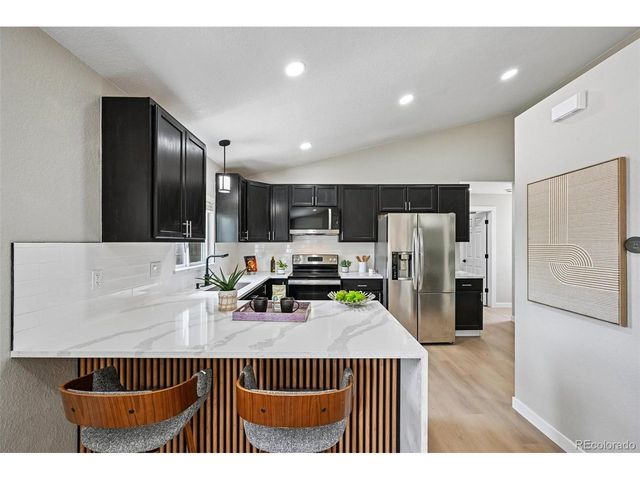 117 4th St, Fort Lupton, CO 80621