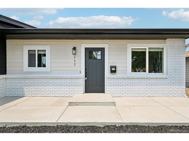 117 4th St, Fort Lupton, CO 80621