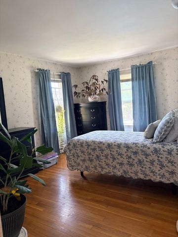 220 Belair St, New Bedford, MA 02745