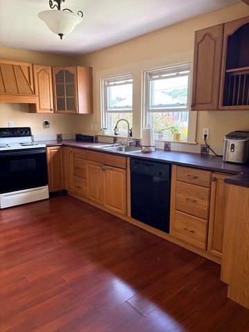 220 Belair St, New Bedford, MA 02745