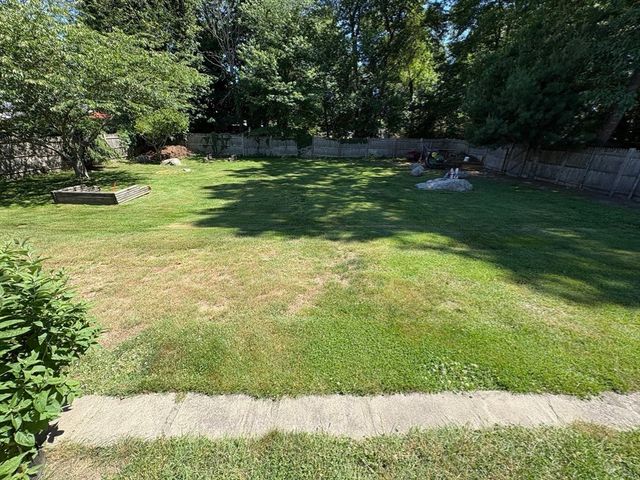 220 Belair St, New Bedford, MA 02745