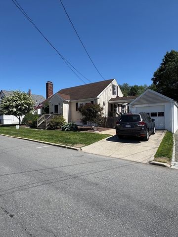 220 Belair St, New Bedford, MA 02745