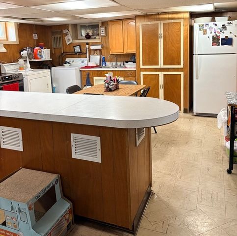 220 Belair St, New Bedford, MA 02745