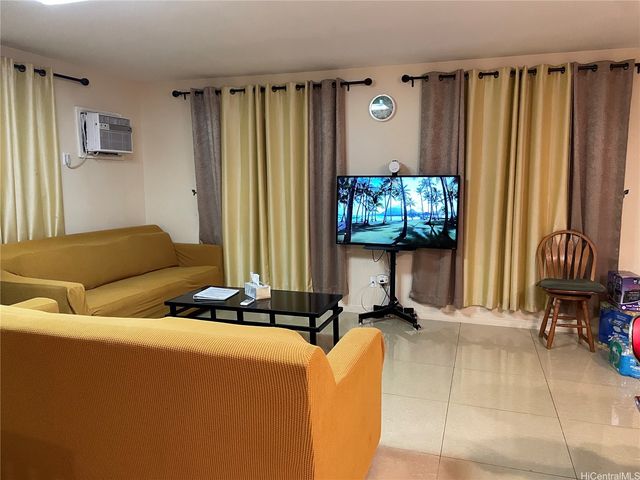 3223 Monsarrat Avenue A, Honolulu, HI 96815