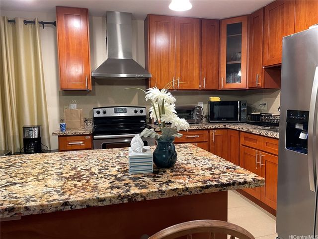 3223 Monsarrat Avenue A, Honolulu, HI 96815