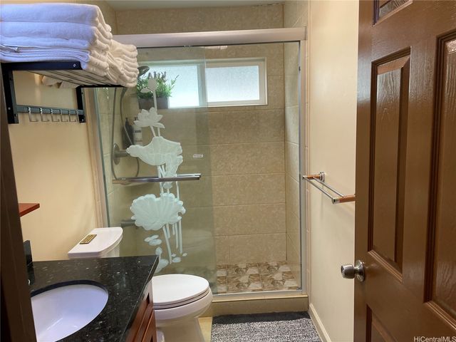 3223 Monsarrat Avenue A, Honolulu, HI 96815