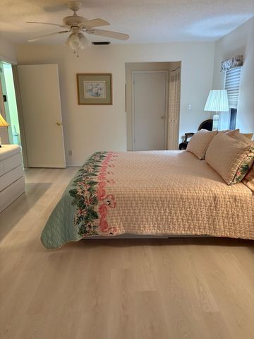 5728 Phoenix Palm Court, Delray Beach, FL 33484