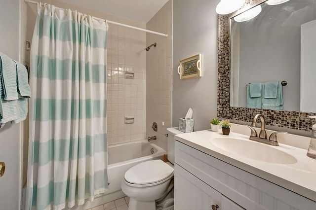5728 Phoenix Palm Court, Delray Beach, FL 33484