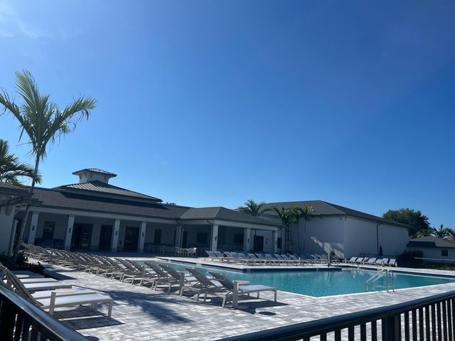 5728 Phoenix Palm Court, Delray Beach, FL 33484