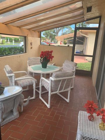 5728 Phoenix Palm Court, Delray Beach, FL 33484