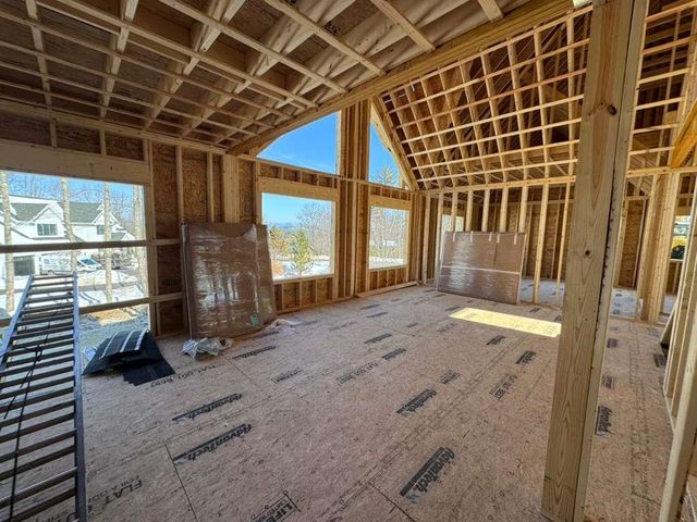 34 Deadreckoning Point, Laconia, NH 03246