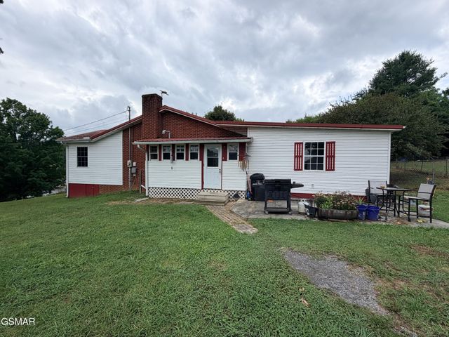 752 Warford, Newport, TN 37821