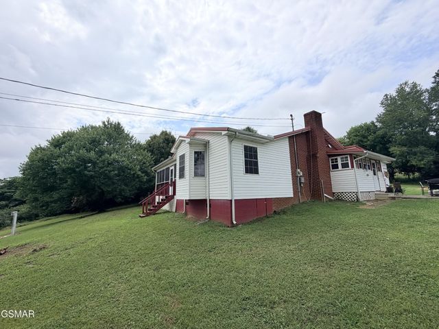 752 Warford, Newport, TN 37821