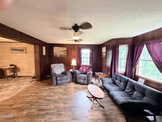 752 Warford, Newport, TN 37821