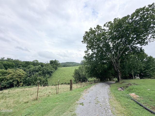 752 Warford, Newport, TN 37821