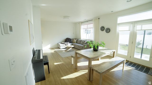 2089 W 3250 S, Syracuse, UT 84075