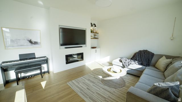 2089 W 3250 S, Syracuse, UT 84075