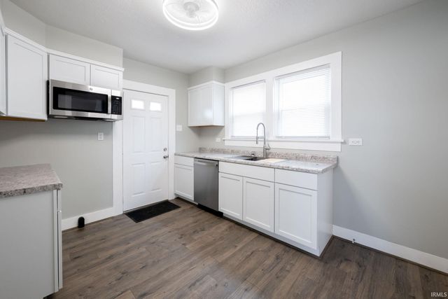 1817 Riedmiller Avenue, Fort Wayne, IN 46802