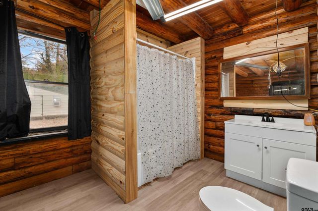 532 W State Highway 42 Access, Kilgore, TX 75662