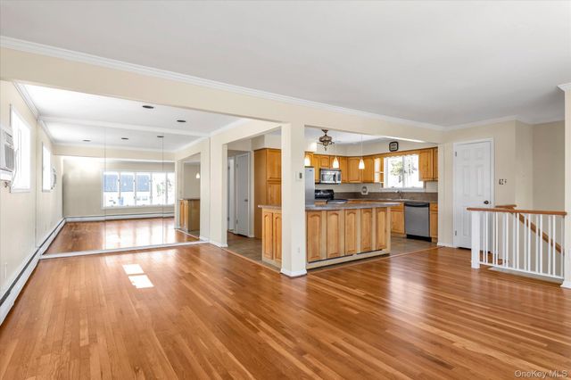 2310 Willow Street, Wantagh, NY 11793