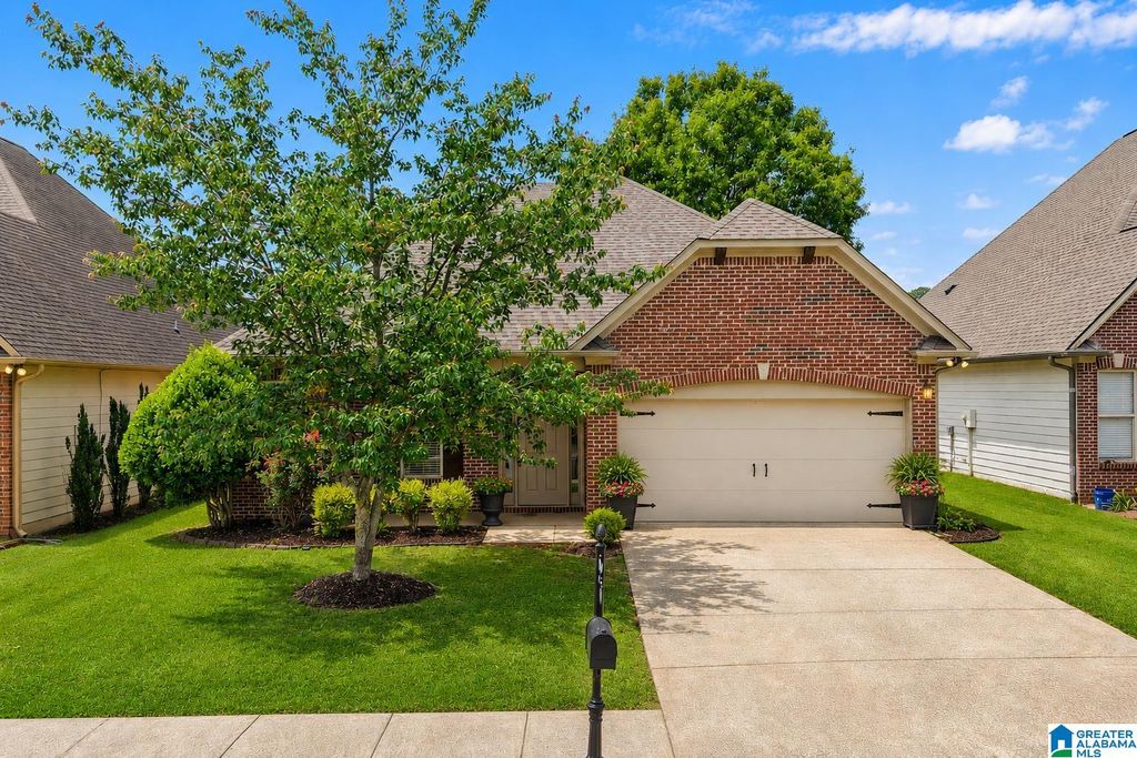 2131 SPAULDING PLACE, Moody, AL 35004