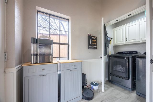 1301 N Saint Charles Avenue, Pilot Point, TX 76258