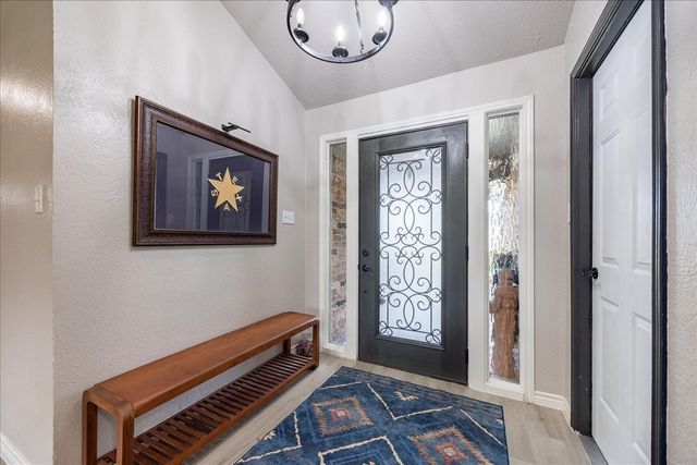 1301 N Saint Charles Avenue, Pilot Point, TX 76258