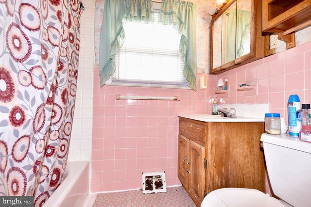 2851 WELSH RD, Philadelphia, PA 19152