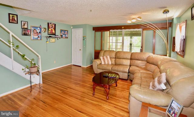 2851 WELSH RD, Philadelphia, PA 19152