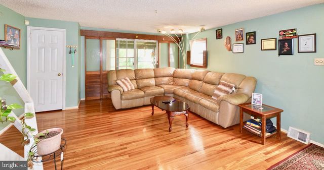 2851 WELSH RD, Philadelphia, PA 19152
