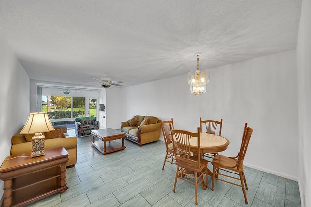 13791 Flora Place A, Delray Beach, FL 33484