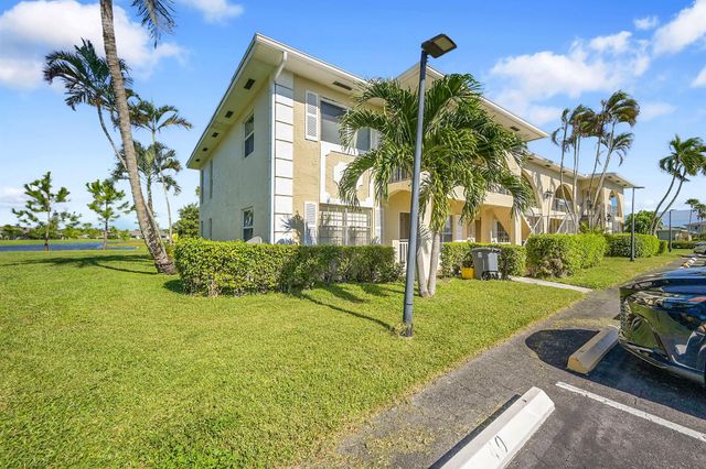 13791 Flora Place A, Delray Beach, FL 33484
