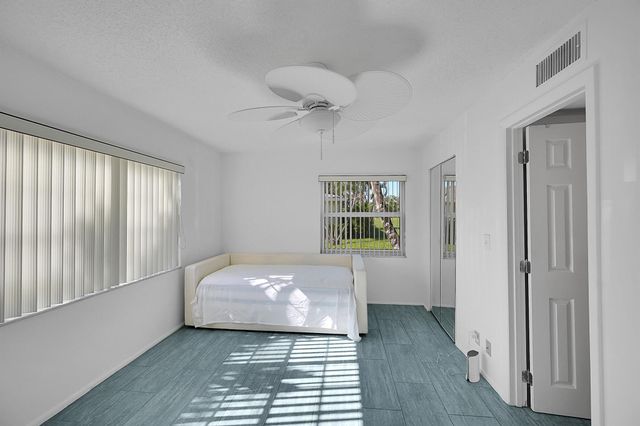 13791 Flora Place A, Delray Beach, FL 33484