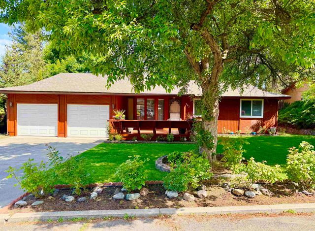 407 E SHILOH HILLS Dr, Spokane, WA 99208