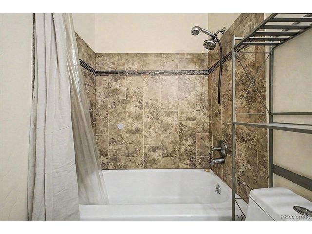 7309 W Hampden Ave 2-203, Lakewood, CO 80227