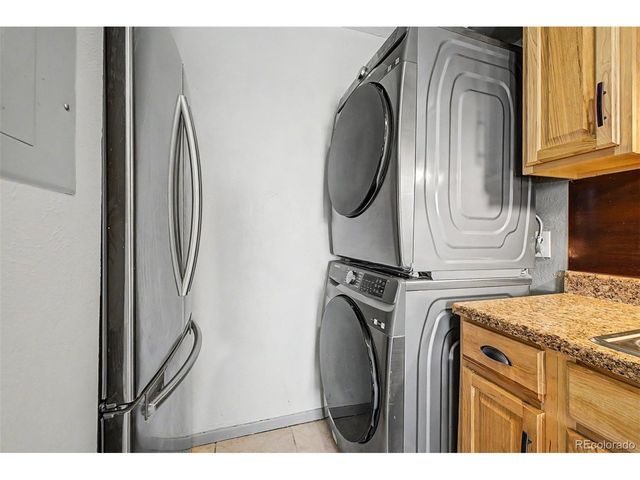 7309 W Hampden Ave 2-203, Lakewood, CO 80227