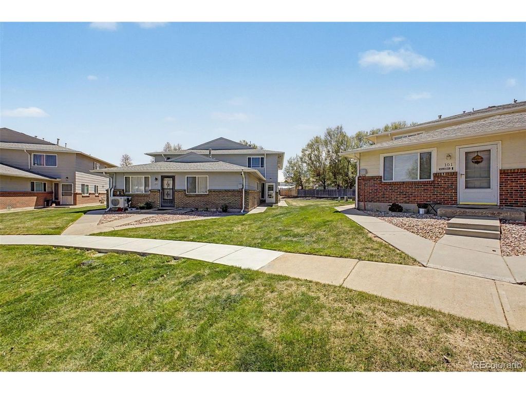 7309 W Hampden Ave 2-203, Lakewood, CO 80227