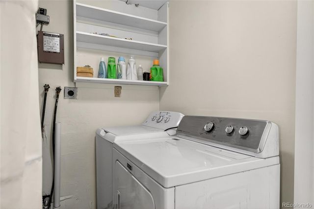 978 S Potomac Way, Aurora, CO 80012