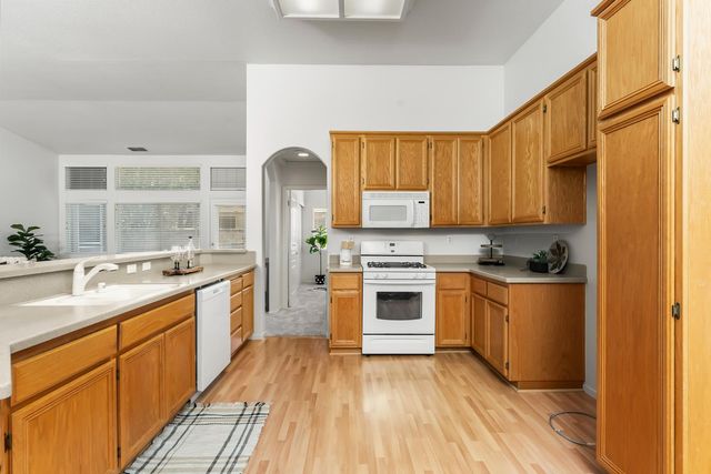 460 Precious Ln, Folsom, CA 95630