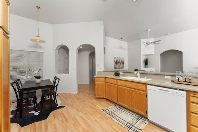 460 Precious Ln, Folsom, CA 95630