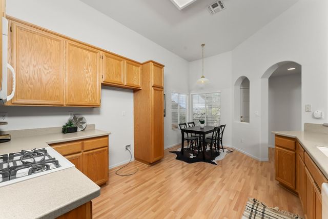 460 Precious Ln, Folsom, CA 95630