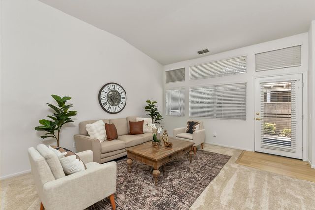 460 Precious Ln, Folsom, CA 95630